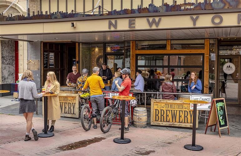 Ten Mile Creek Brewery: 