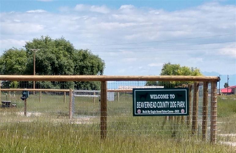 Beaverhead Chamber of Commerce, Tourism & Development & Dillon Convention & Visitors Bureau (CVB): 