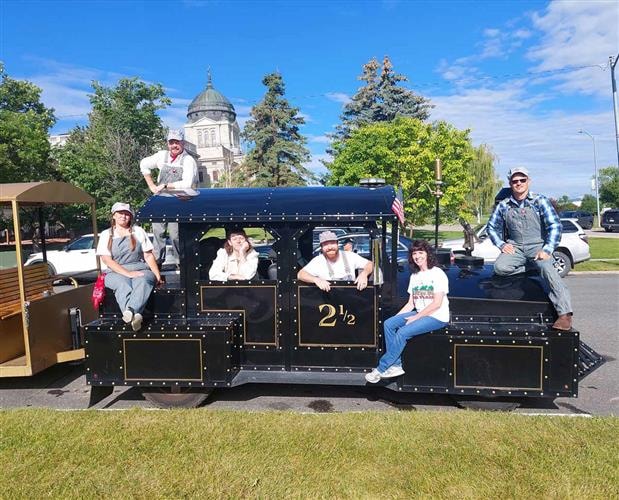 Last Chance Tour Train: 