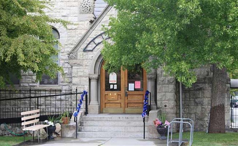 Dillon Public Library: entry