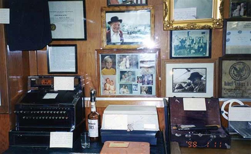J. Spencer Watkins Memorial Museum: Typewriter and Pictures