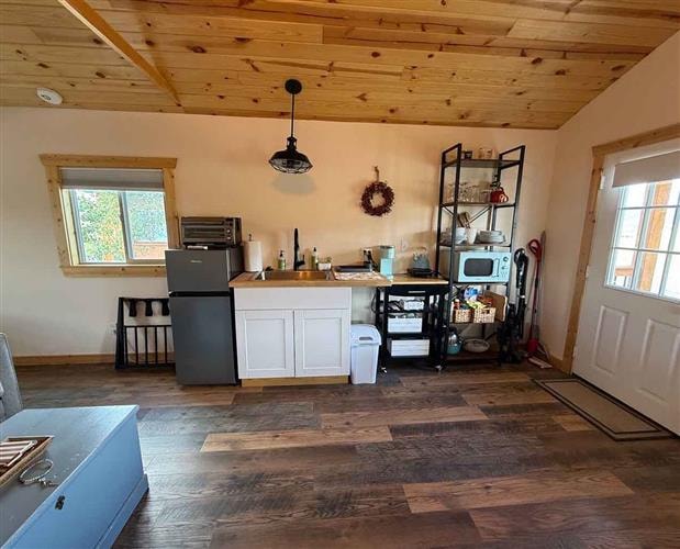 Heart and Soul Alpacas and Guest Cabins: 