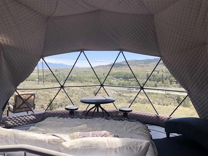 Pipestone Village & Hotsprings: 