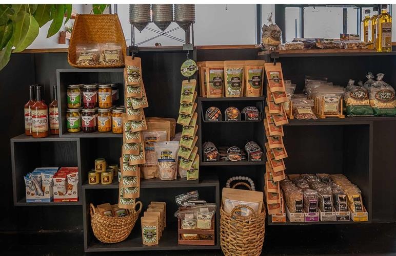 The Hopper Kitchen and Market: 