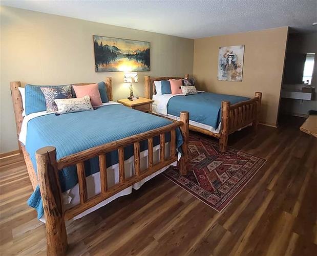 Grasshopper Inn B&B: 