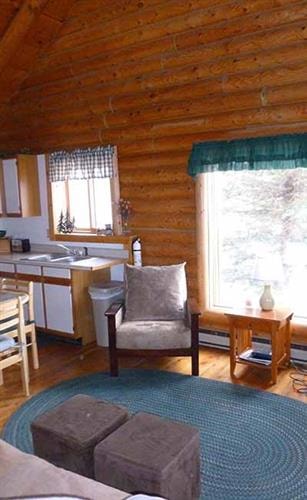 Harris Hideaway: living room