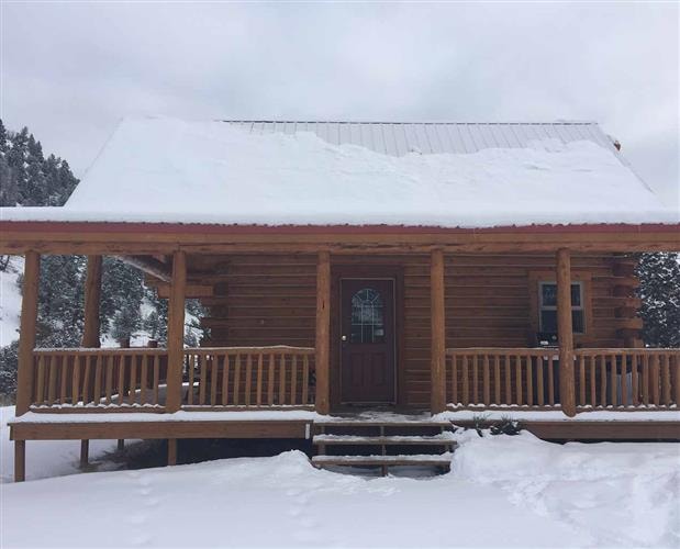 Big Hole River Cabins: 