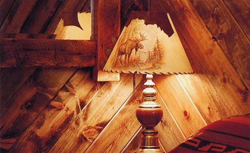 The Montana Lodge: lamp