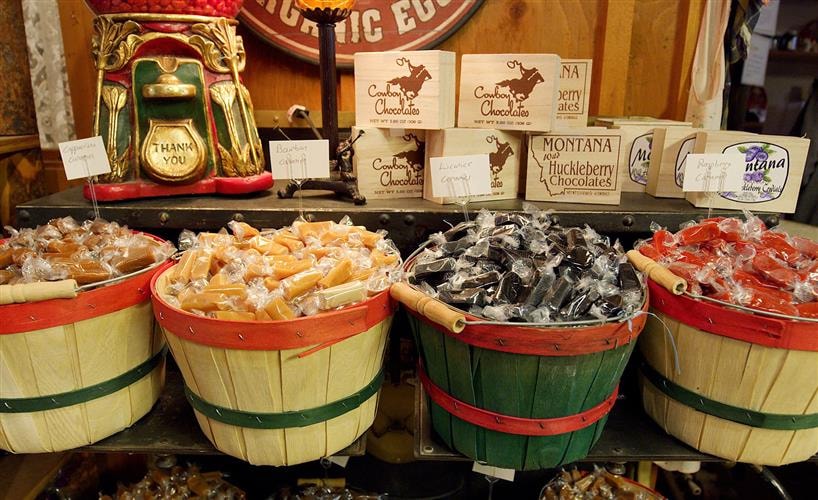 Cousin's Candy Shop: 