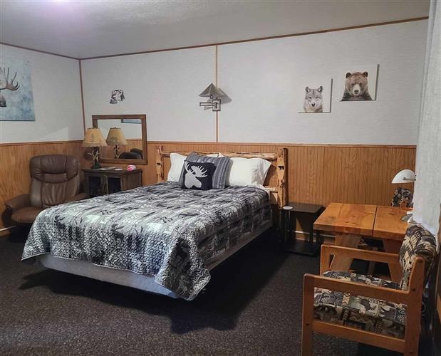 Three Bears Motel: 