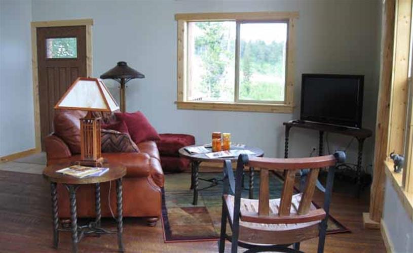 Georgetown Lake Vacation Home: TV