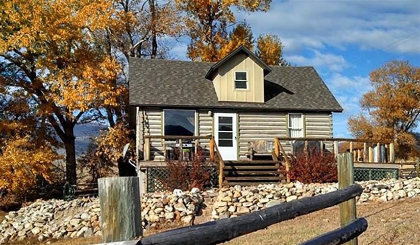 Big Hole River Cabin: 