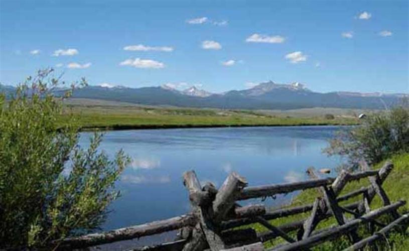 Big Hole River RV Park: River