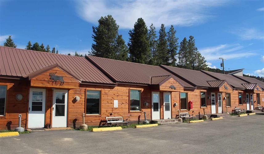 Seven Gables Resort: 