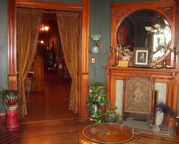 Copper King Mansion B&B: 