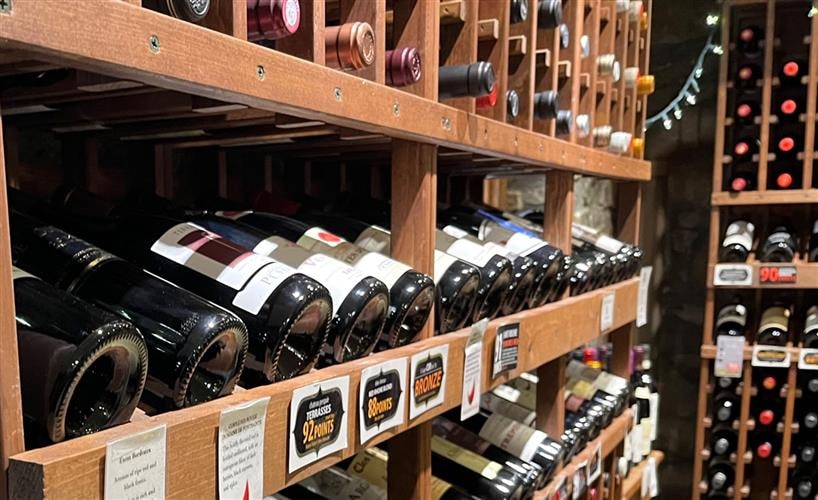 Kaiser House Mercantile & Wine Cellar: 