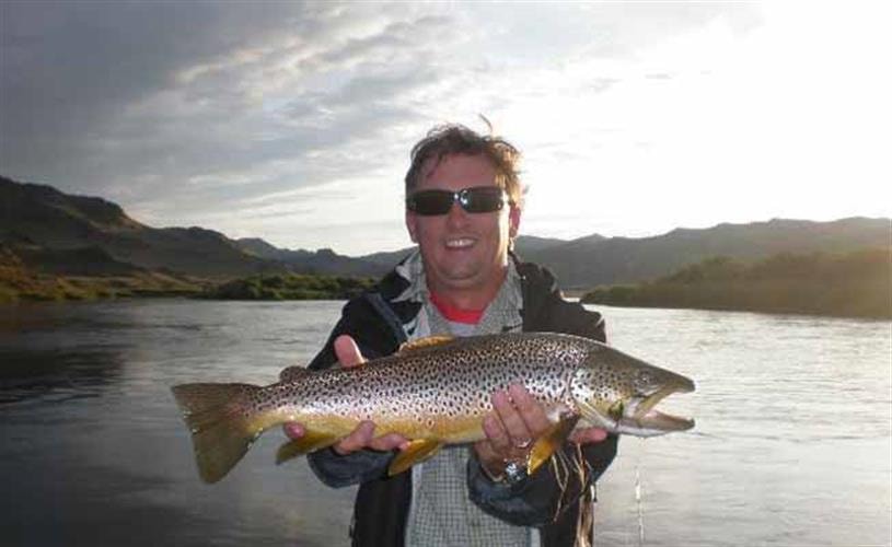 Madden's Missouri River Fly Fishing Guides: fishing