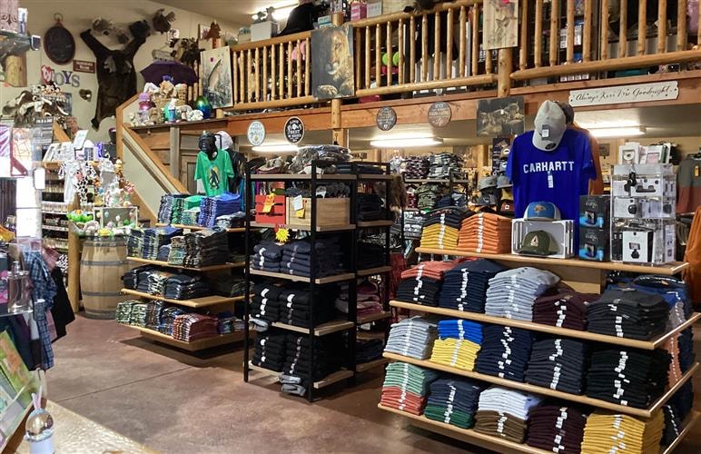 Giddy Up Mercantile: 