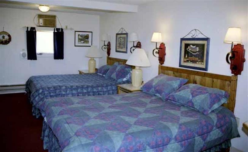 Knight's Extended Stay: double queen