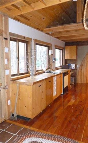 Aspen Creek Cabin: kitchen