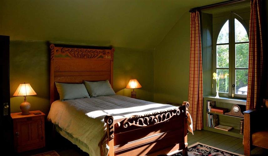 Elling House Arts & Humanities Center: 