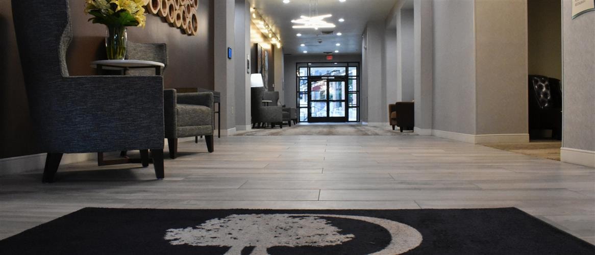 DoubleTree: Double Tree Hotel Helena