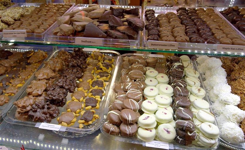 Cousin's Candy Shop: 