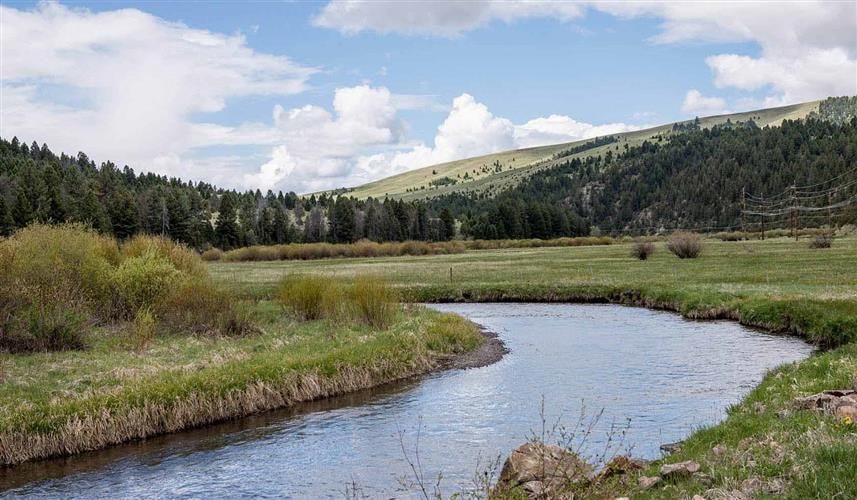 Pintler Veterans' Memorial Scenic Highway: Pintler scenic route