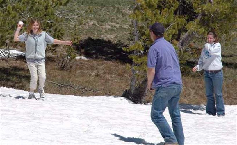 Hildreth Livestock Ranch: snowball fight
