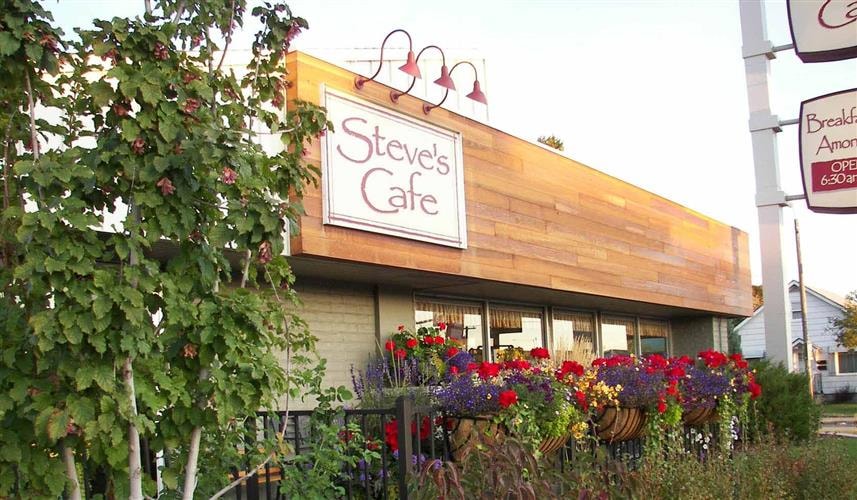 Steve's Cafe: 
