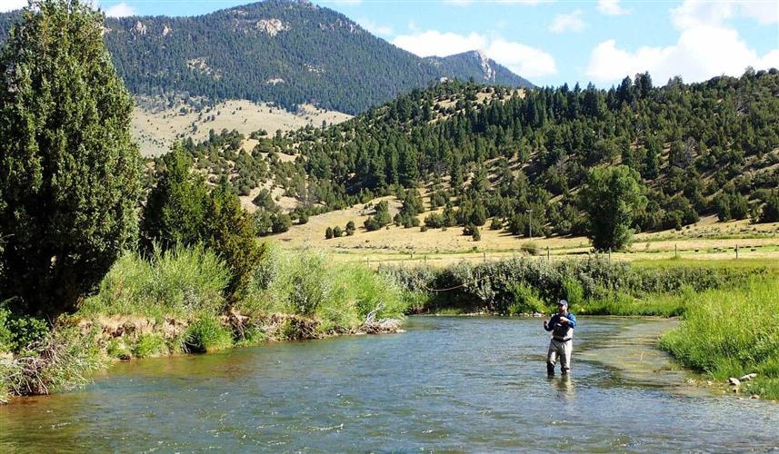 Upper Canyon Outfitters: 